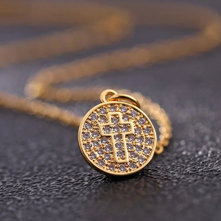 Men Women Hip Hop Zircon Cross Shiny Pendant Stainless Steel Necklace Charm Bling Exquisite Necklaces Jewelry Fashion Gifts
