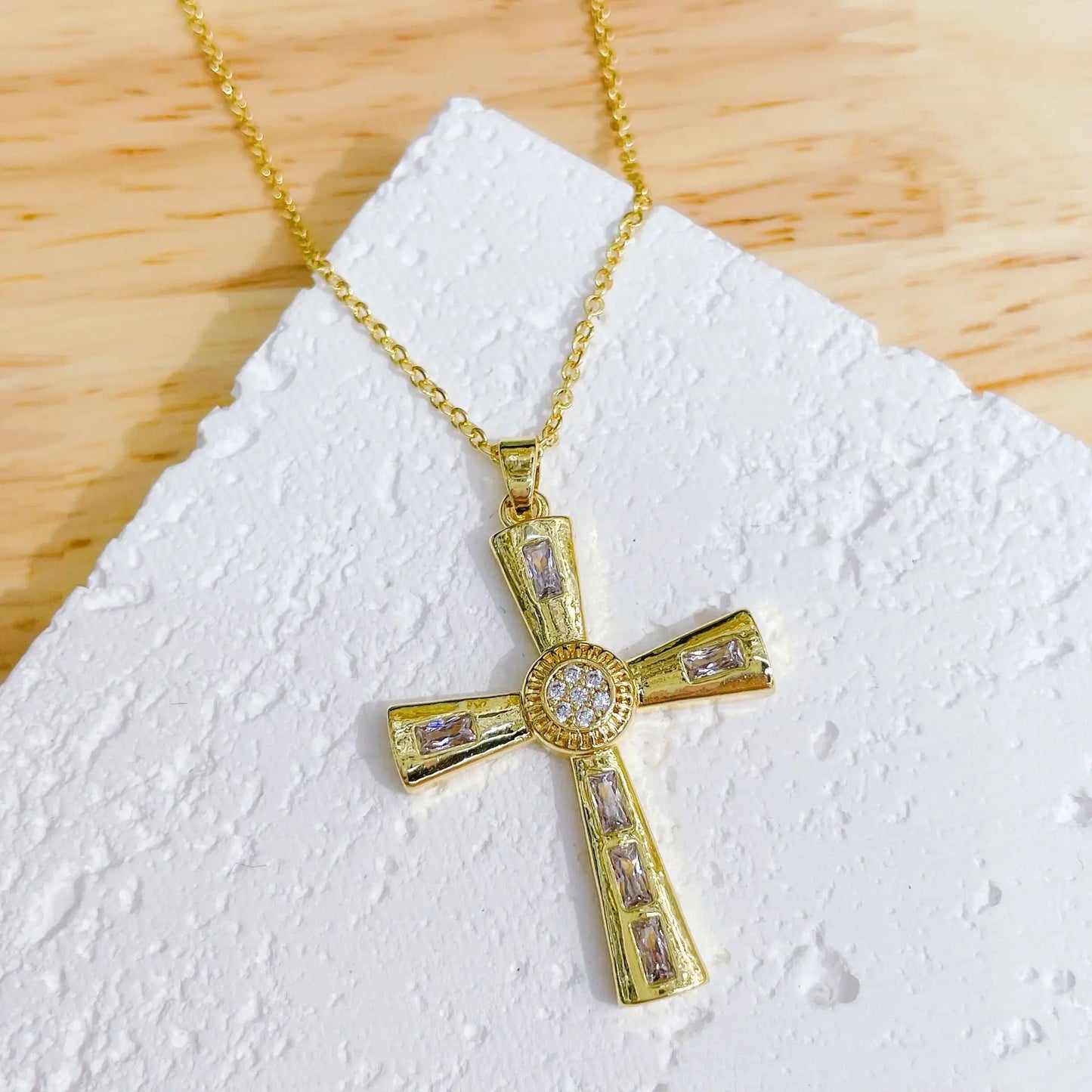 Men Women Hip Hop Zircon Cross Shiny Pendant Stainless Steel Necklace Charm Bling Exquisite Necklaces Jewelry Fashion Gifts